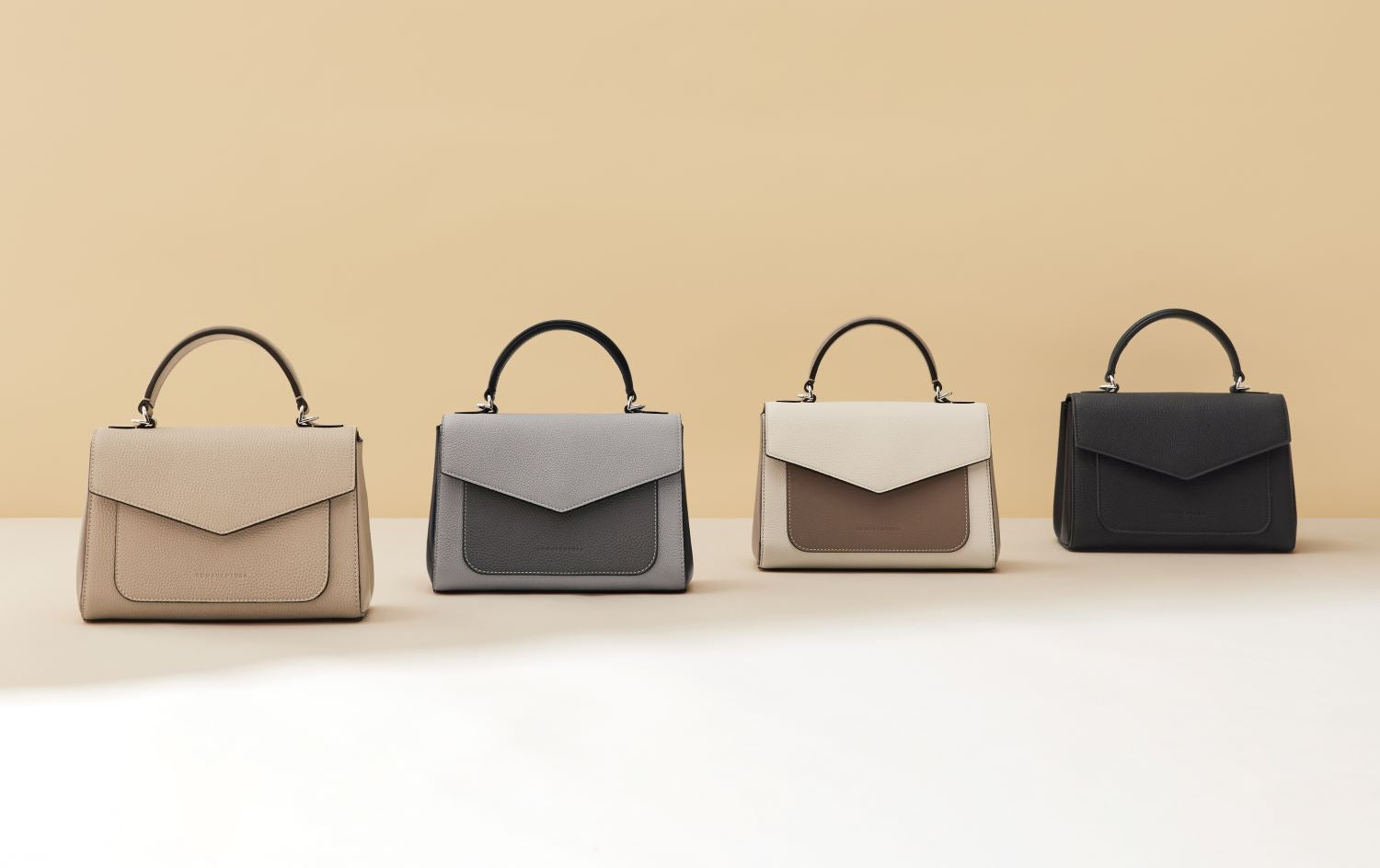 「BONAVENTURA(ボナベンチュラ)|ラウラバッグ|上質なレザー、タイムレスで洗練された美しい本革小物」本革手帳型のスマホケース。最高級本革の上質なiPhoneケース。 iPhoneSE / iPhone8 / iPhoneX / iPhone11 / iPhone12 / iPhone13 対応の本革スマホケース。 高級レザーブランドのバッグ。高級レザーブランドの財布やレザー小物。本格本革のアップルウォッチバンド (Apple Watch Band)。