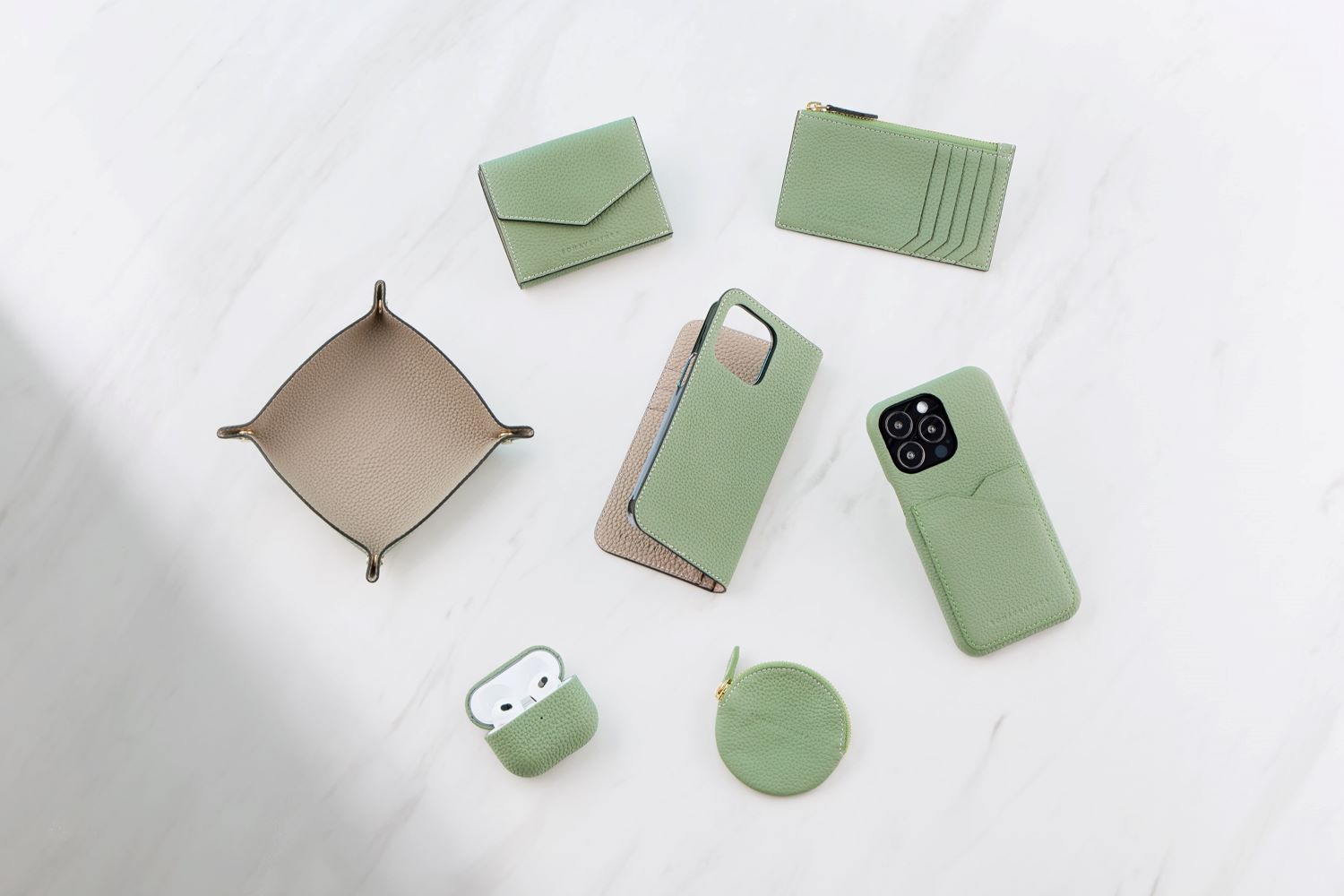 BONAVENTURA(ボナベンチュラ)|アトモスグリーンコレクション|上質なレザー、タイムレスで洗練された美しい本革小物