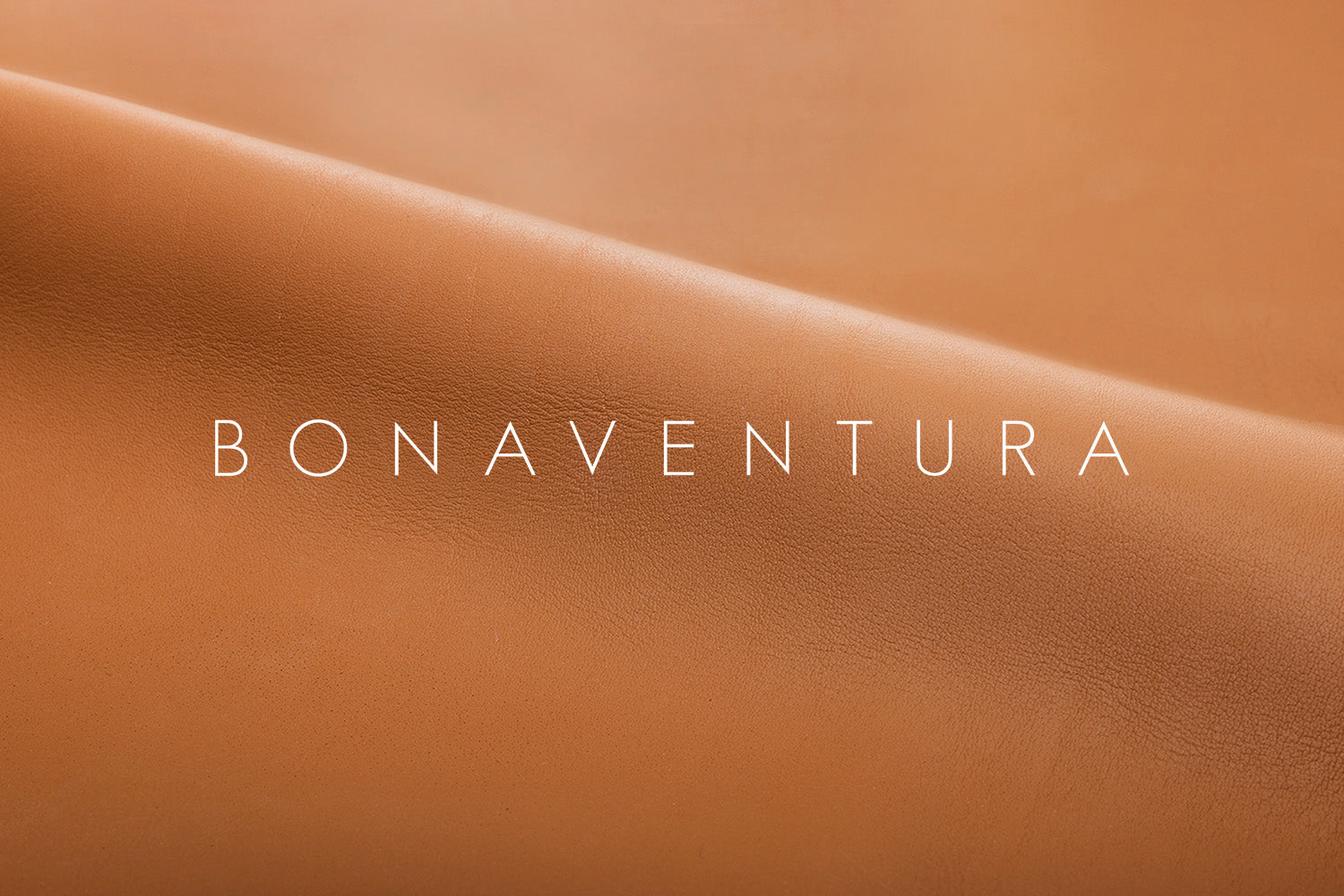 「BONAVENTURA(ボナベンチュラ)|チャット接客サービス|上質なレザー、タイムレスで洗練された美しい本革小物」本革手帳型のスマホケース。最高級本革の上質なiPhoneケース。 iPhoneSE / iPhone8 / iPhoneX / iPhone11 / iPhone12 / iPhone13 /iPhone14 対応の本革スマホケース。 高級レザーブランドのバッグ。高級レザーブランドの財布やレザー小物。本格本革のアップルウォッチバンド (Apple Watch Band)。