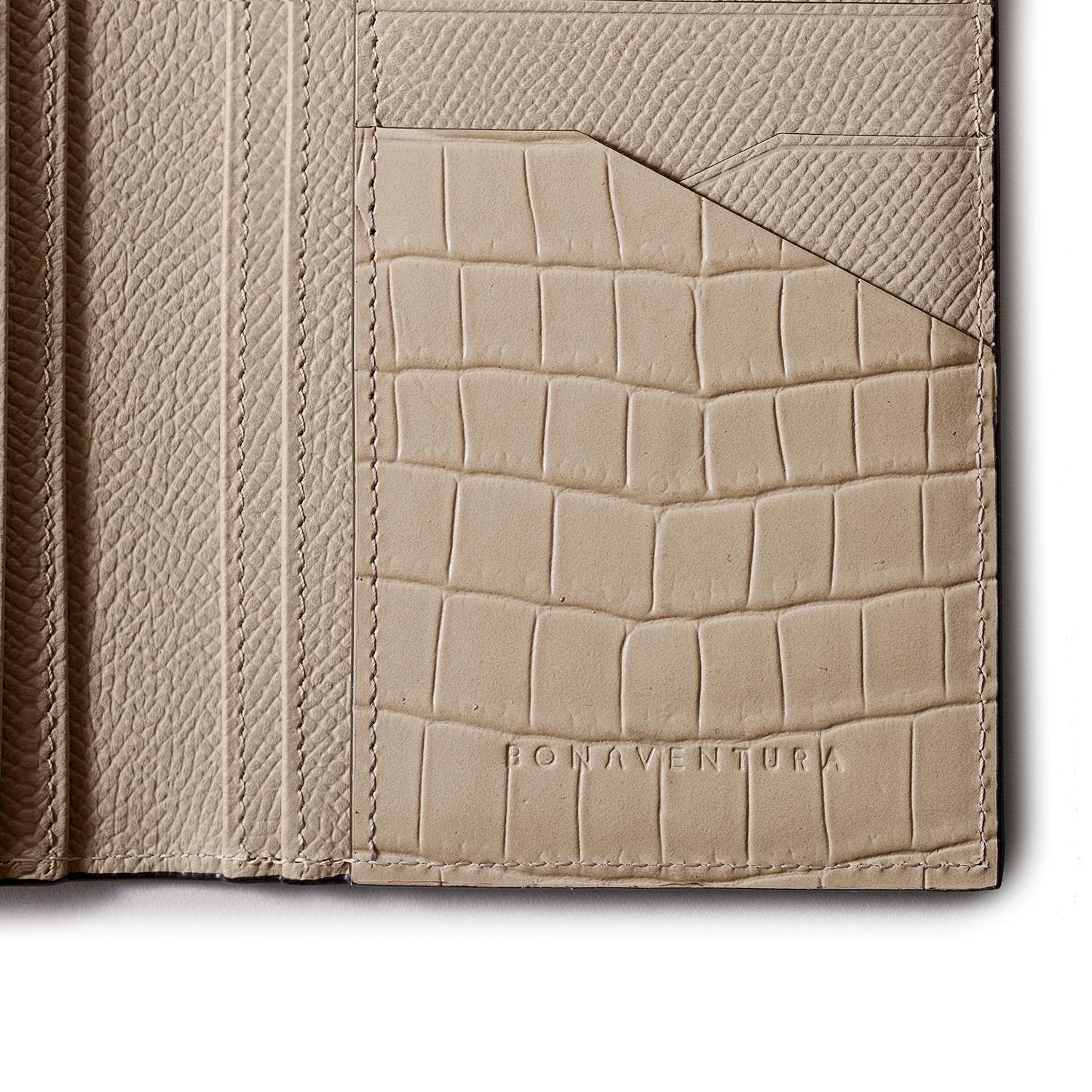 Men Vertical Wallet Nobile Leather & Embossed Croco Leather