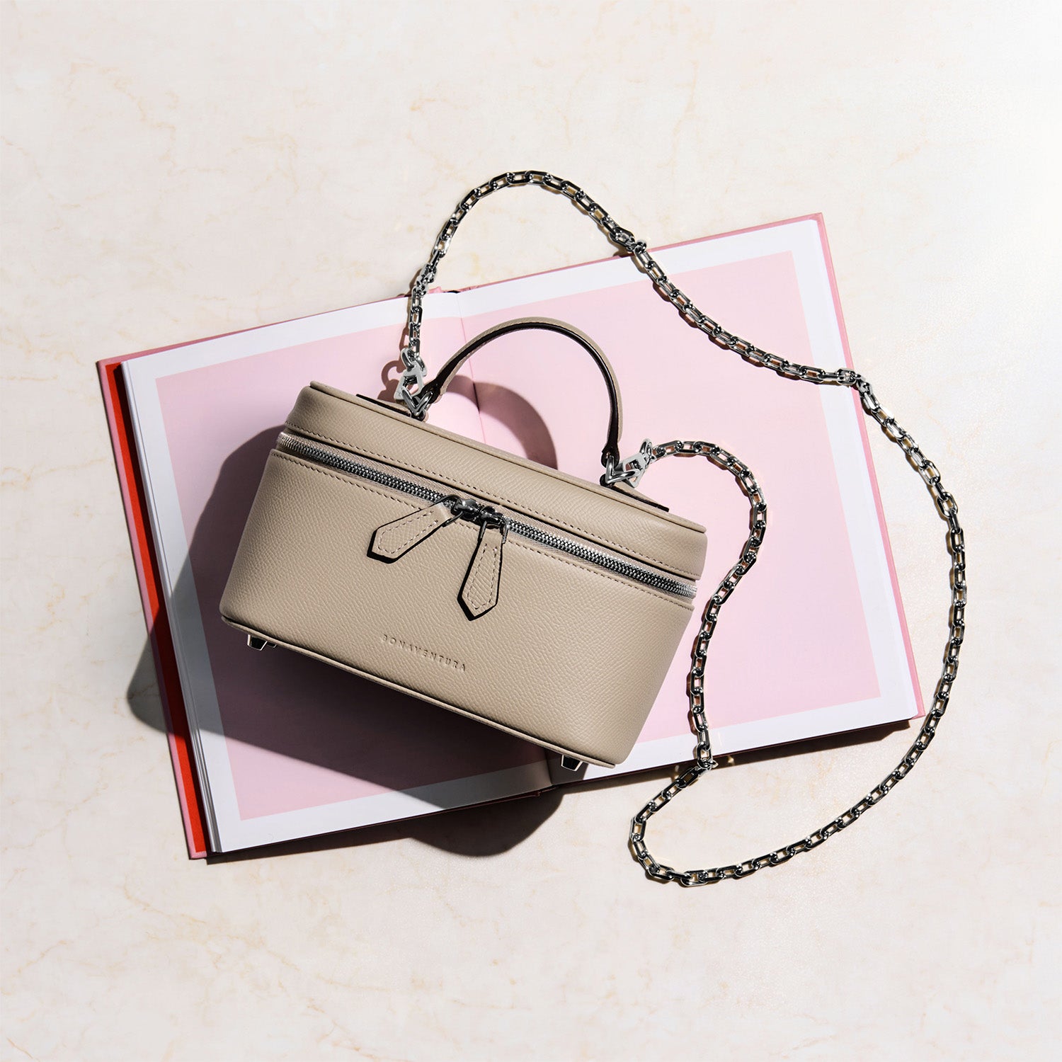 Mona Vanity Bag Nobile Leather – BONAVENTURA (ボナベンチュラ) Mona Vanity Bag Nobile Leather – BONAVENTURA (ボナベンチュラ)
