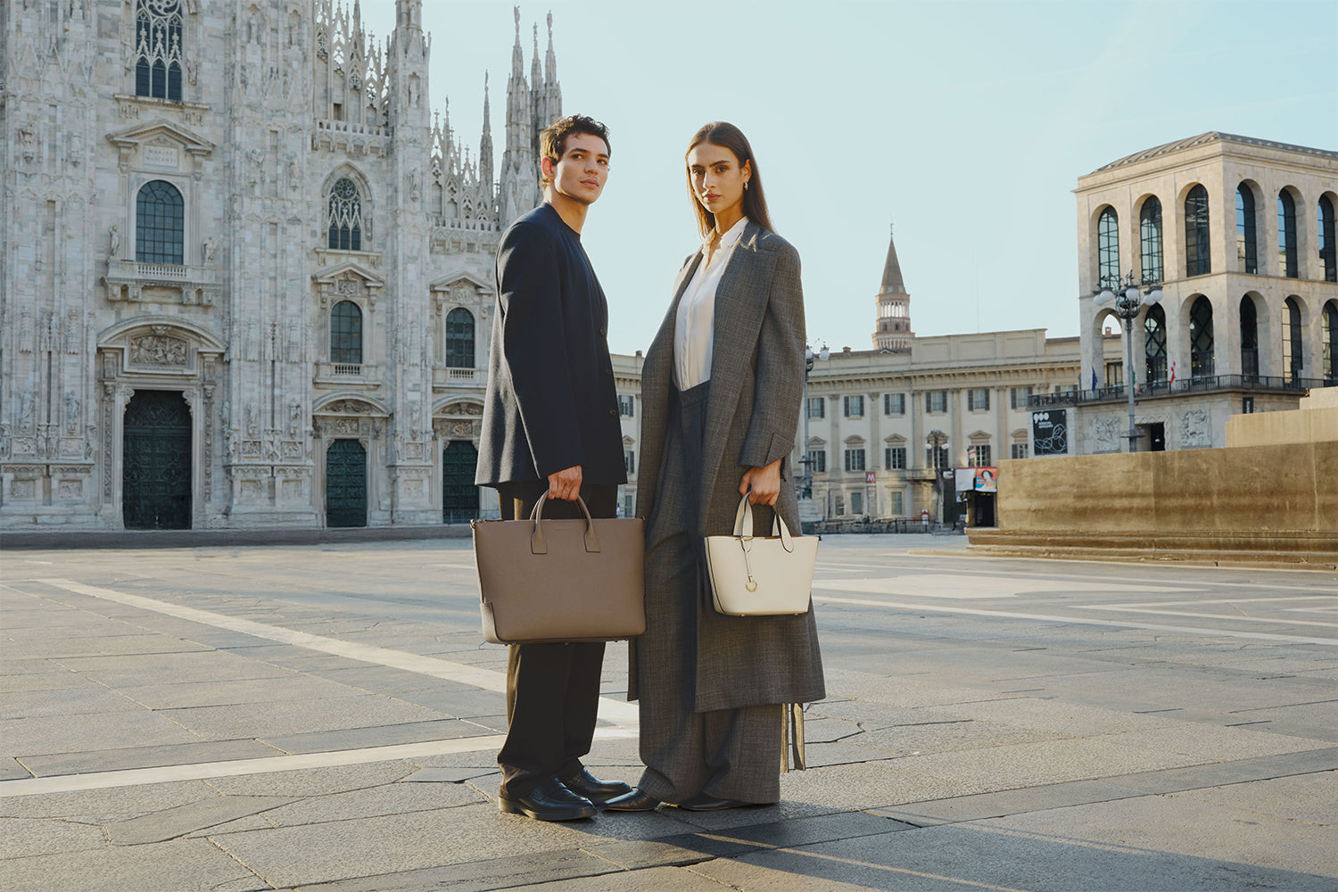 スクエア カード コインケース シュリンクレザー