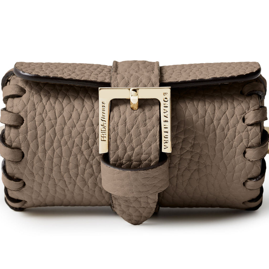 BONAVENTURA × FRIDA Firenze Bag Holder for Pets Shrink Leather (Etoupe)