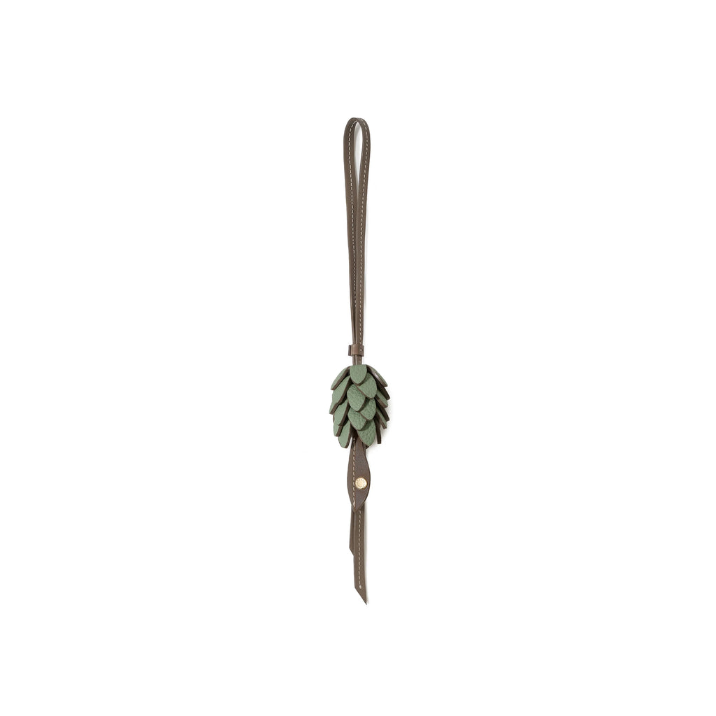 Animal Autumn Charm Pine Cone Shrink Leather