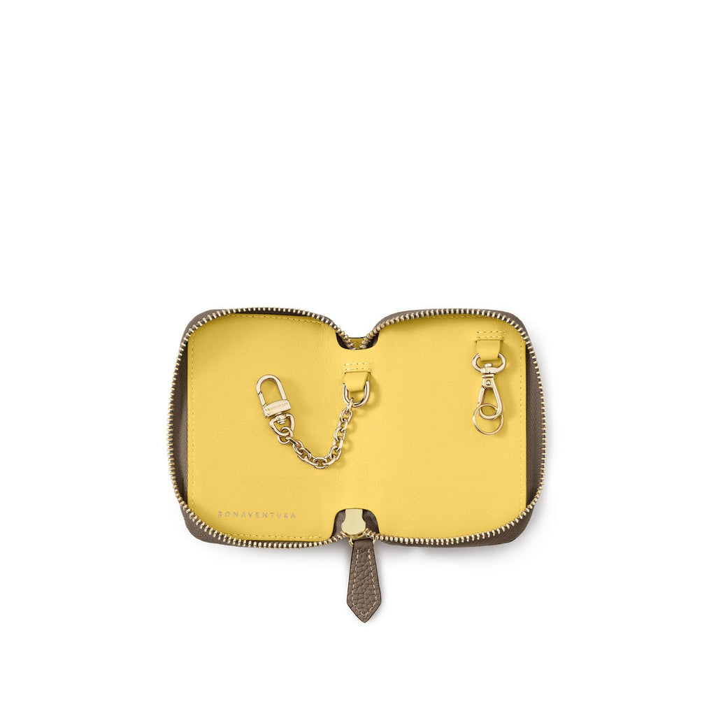 Round Zip Smart Key Case Shrink Leather (Etoupe × Yellow)