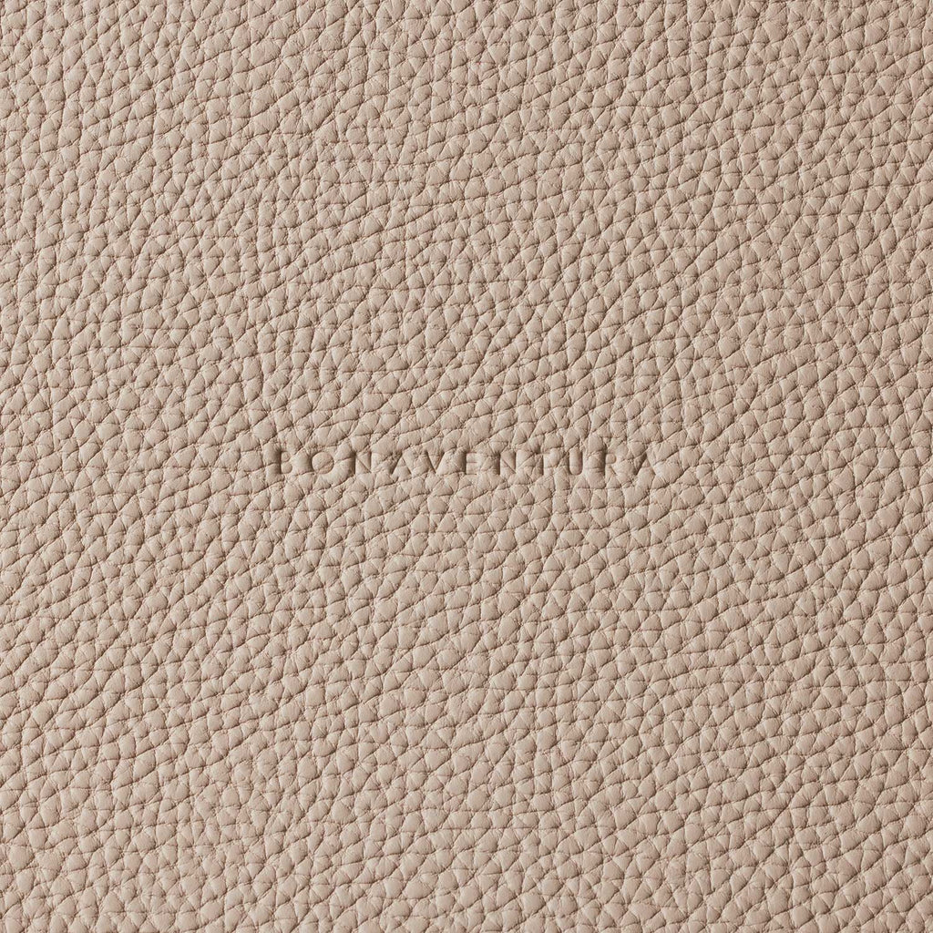 Round Placemat Shrink Leather (Greige)