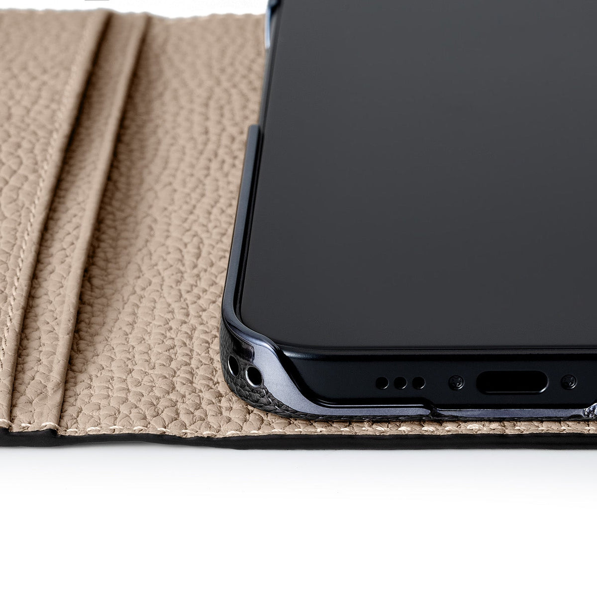 iPhone 16 Diary Case Shrink Leather (Pearl Purple × Greige)