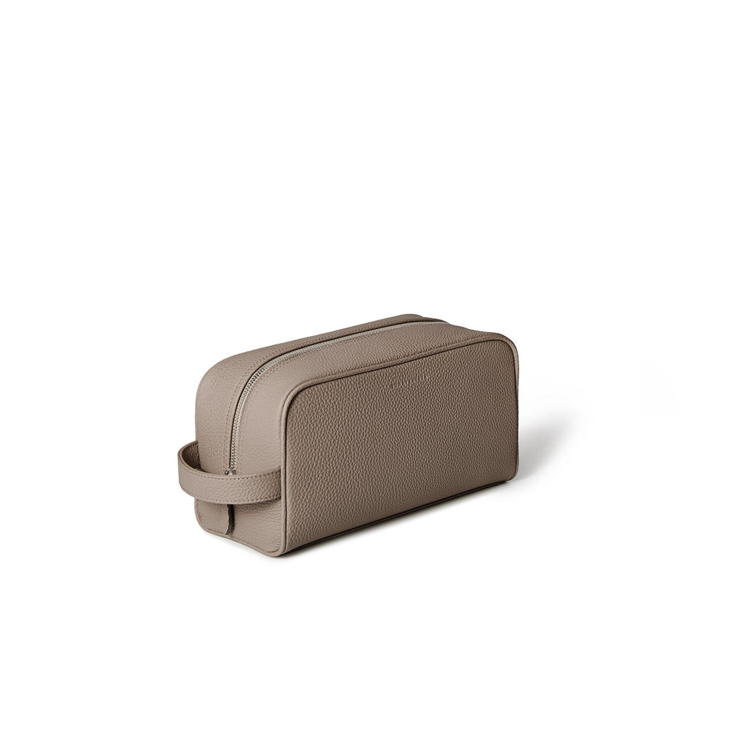 Square Travel Pouch Shrink Leather (Etoupe)