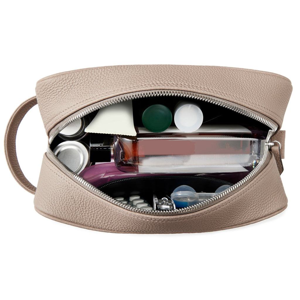 Square Travel Pouch Shrink Leather (Greige)