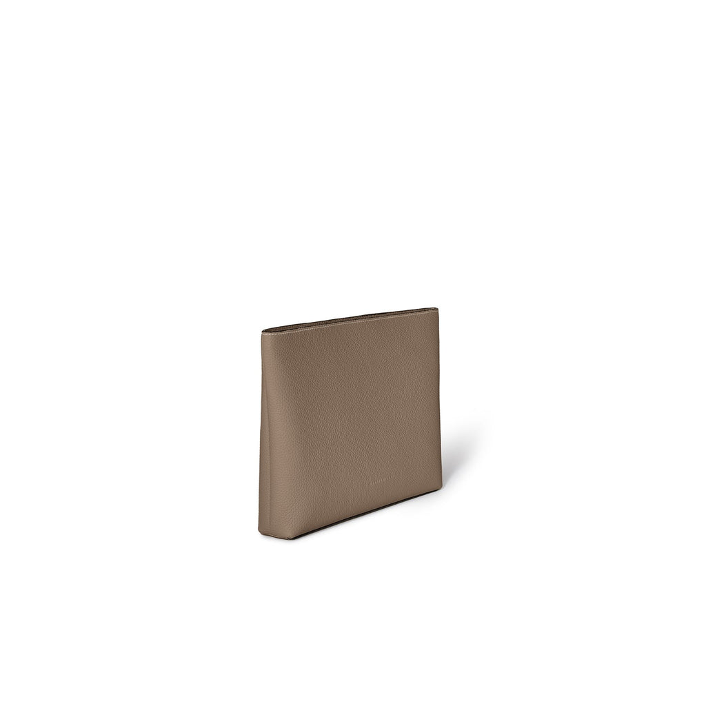 Square Pouch Shrink Leather (Etoupe - Medium)
