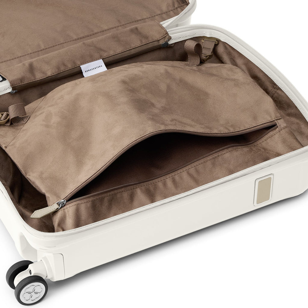 Shiny Polycarbonate Suitcase Cabin (Ivory)
