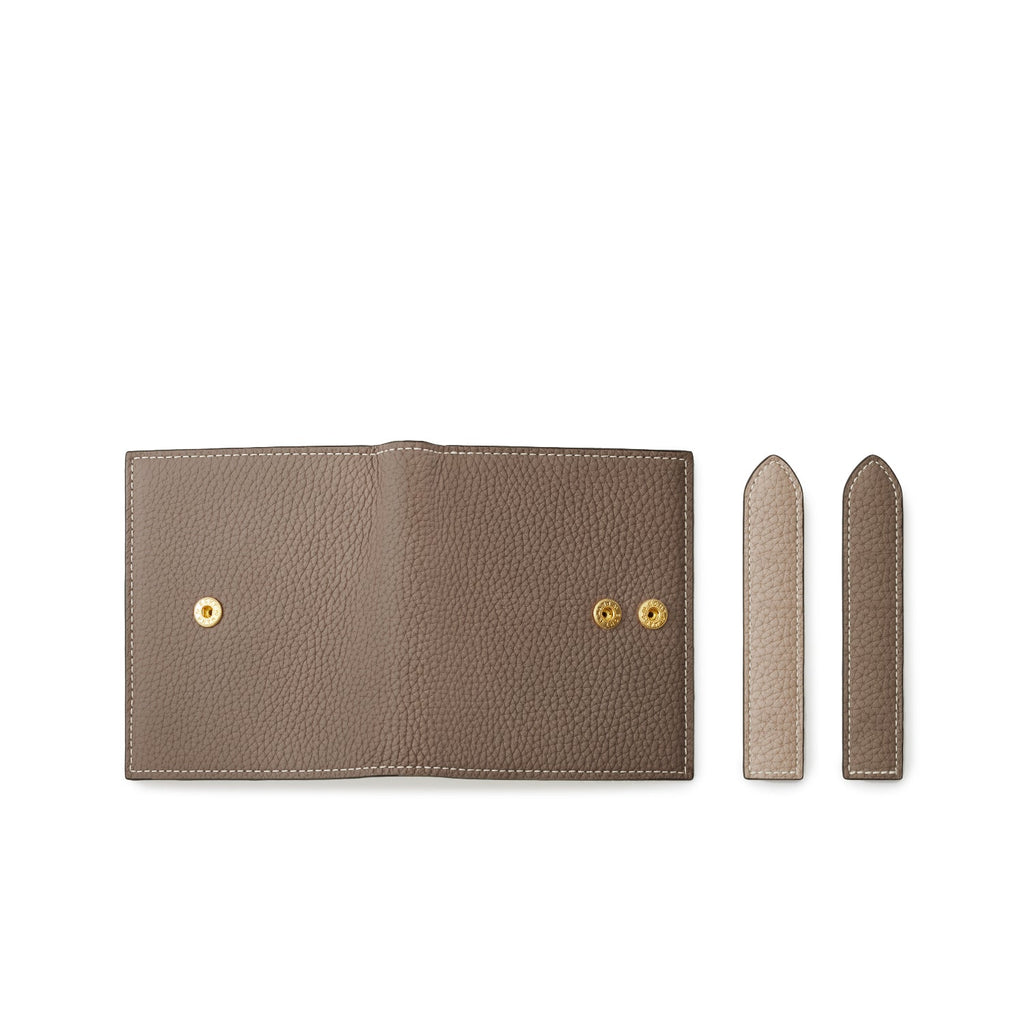 Belted Bi-fold Wallet Shrink Leather (Etoupe × Greige)