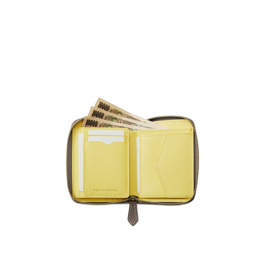 Medium Functional Zip Wallet Shrink Leather (Etoupe × Yellow)